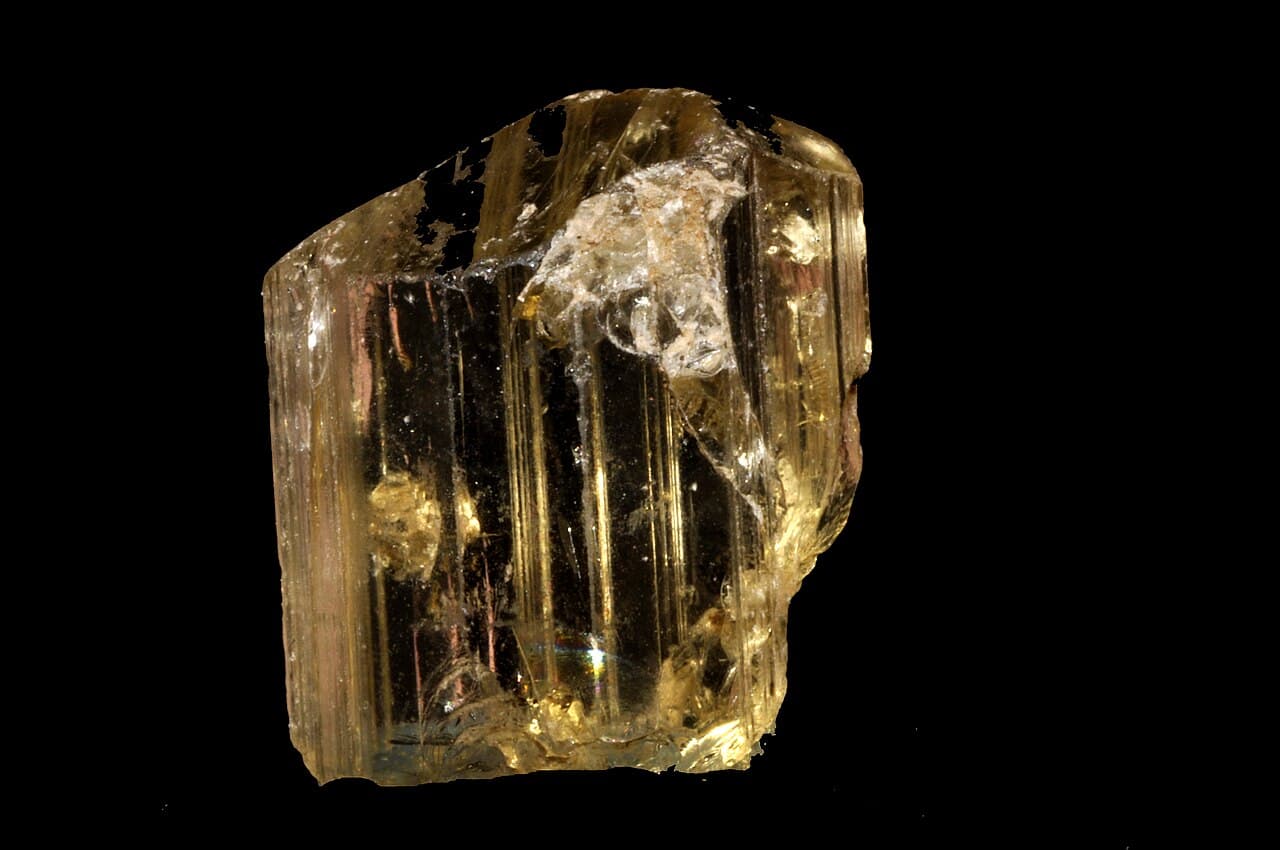 Scapolite — example specimen