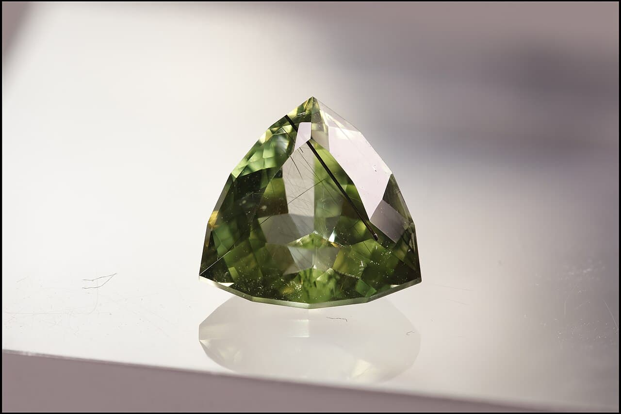Peridot — example specimen