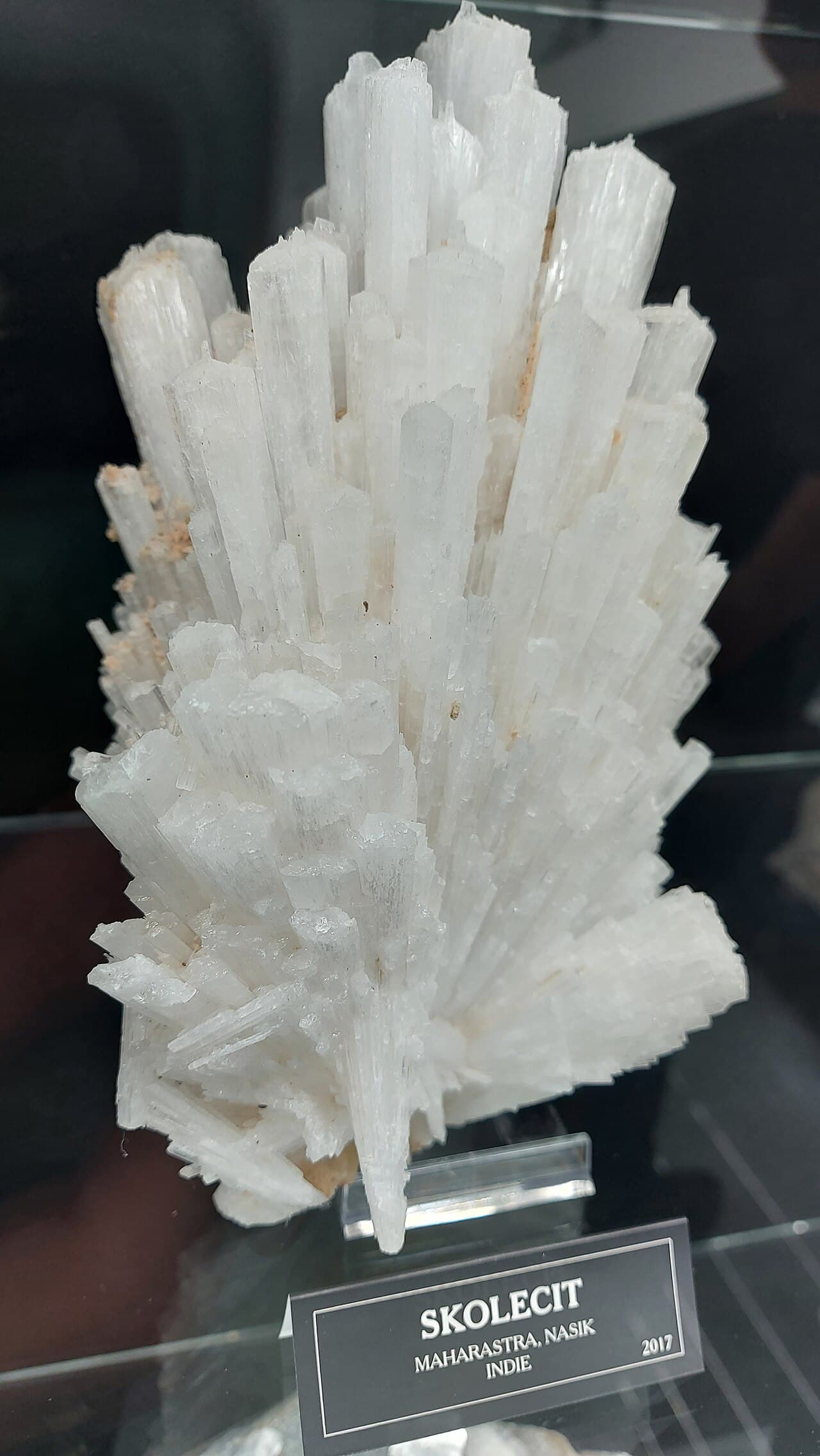 Scolecite — example specimen